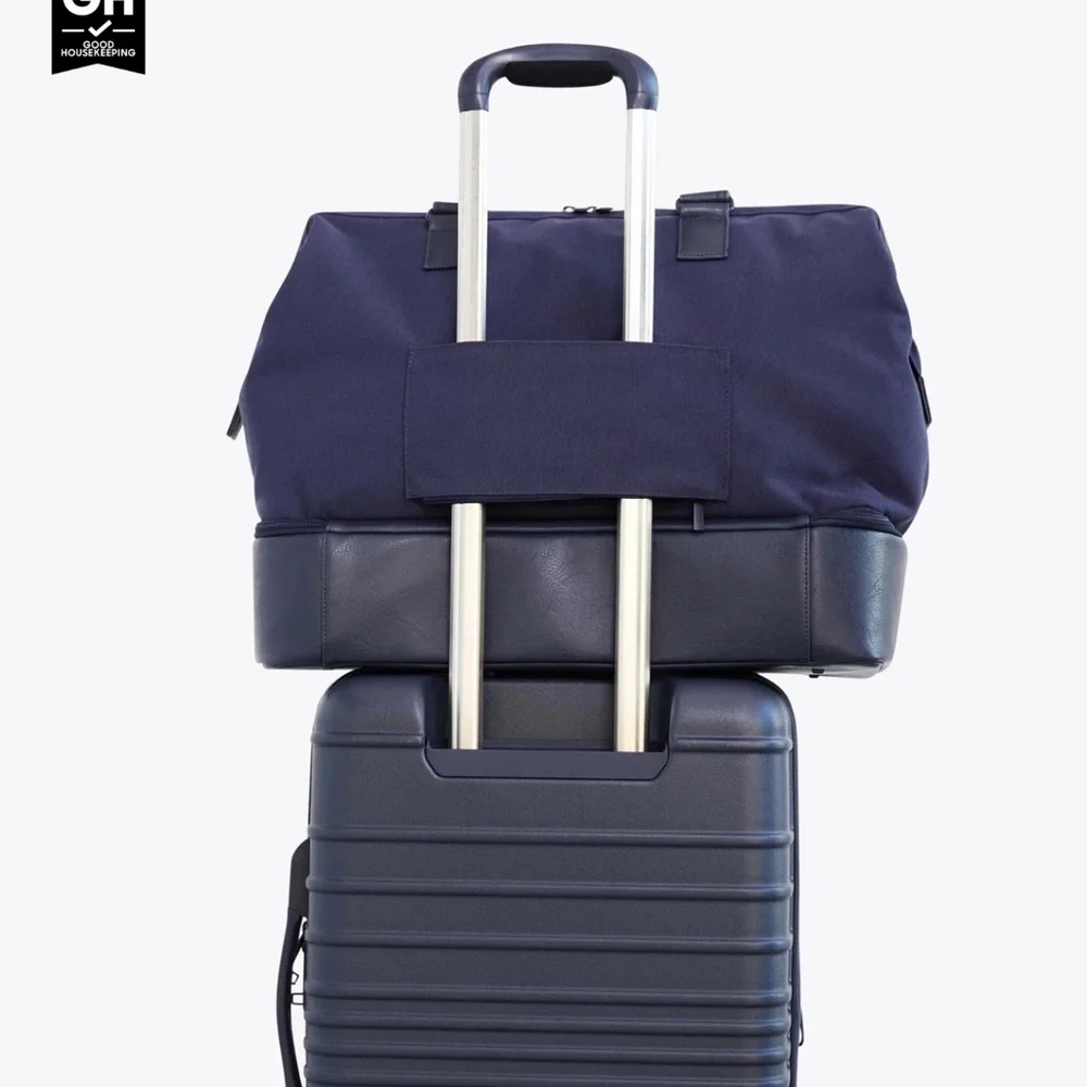 **SOLD** BEIS The Weekender 
in Navy Travel Sophisticated Vacation Unisex - Picture 3 of 16